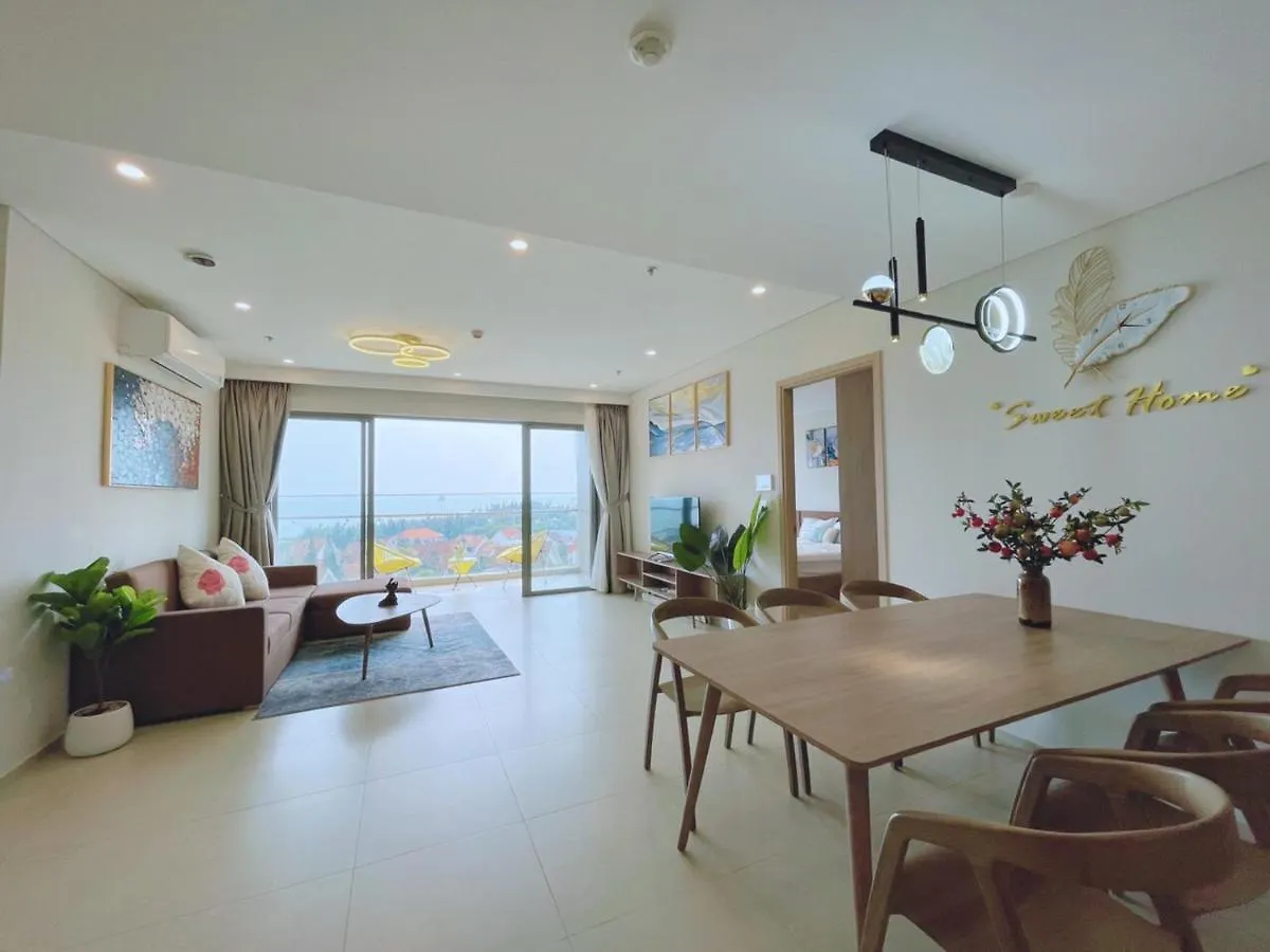The Song Vung Tau Condotel: Beachfront 5-Star Apartment with Infinity Pool