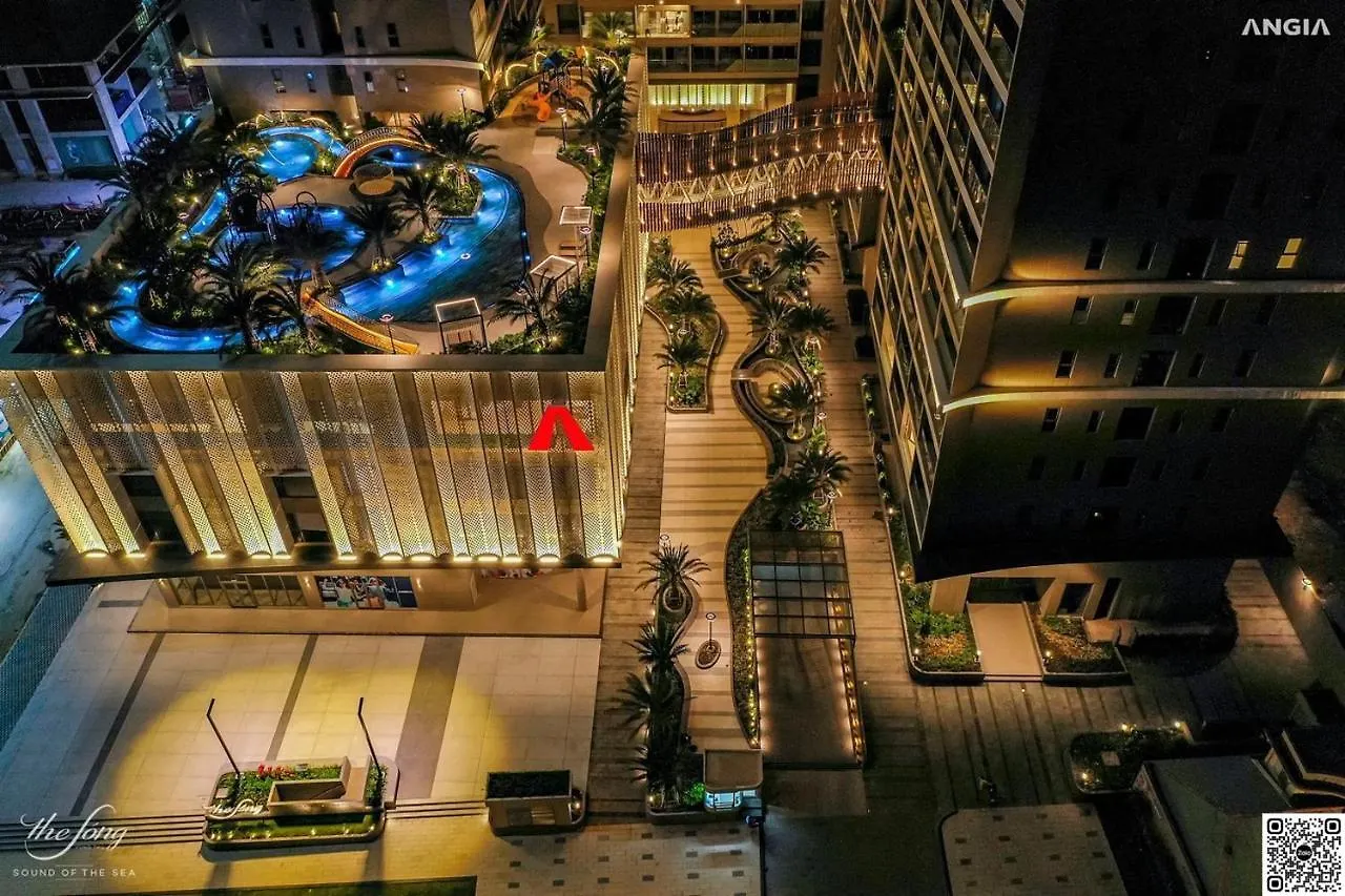 The Song Vung Tau Condotel: Beachfront 5-Star Apartment with Infinity Pool