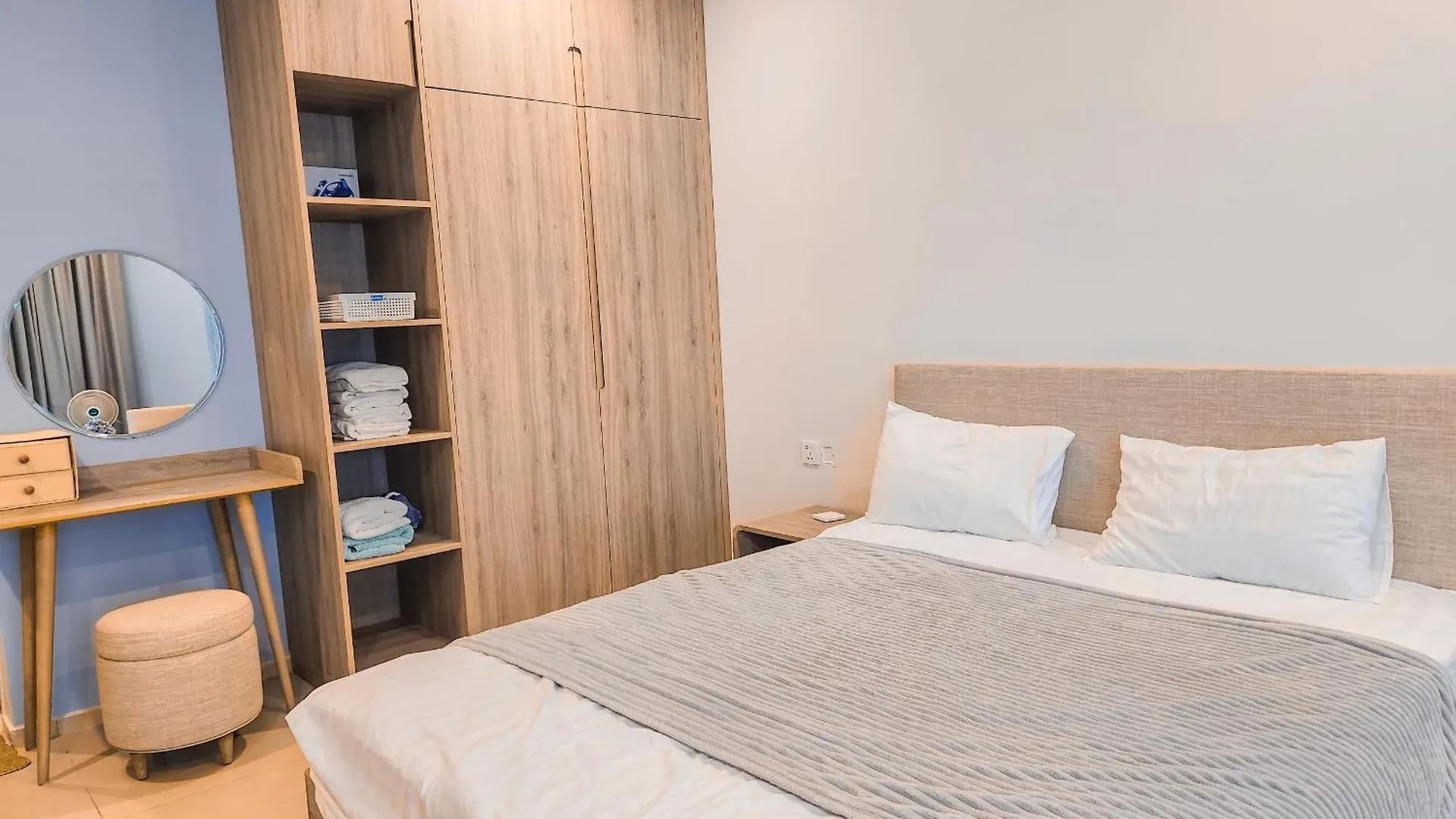 The Song Vung Tau Condotel: Beachfront 5-Star Apartment with Infinity Pool
