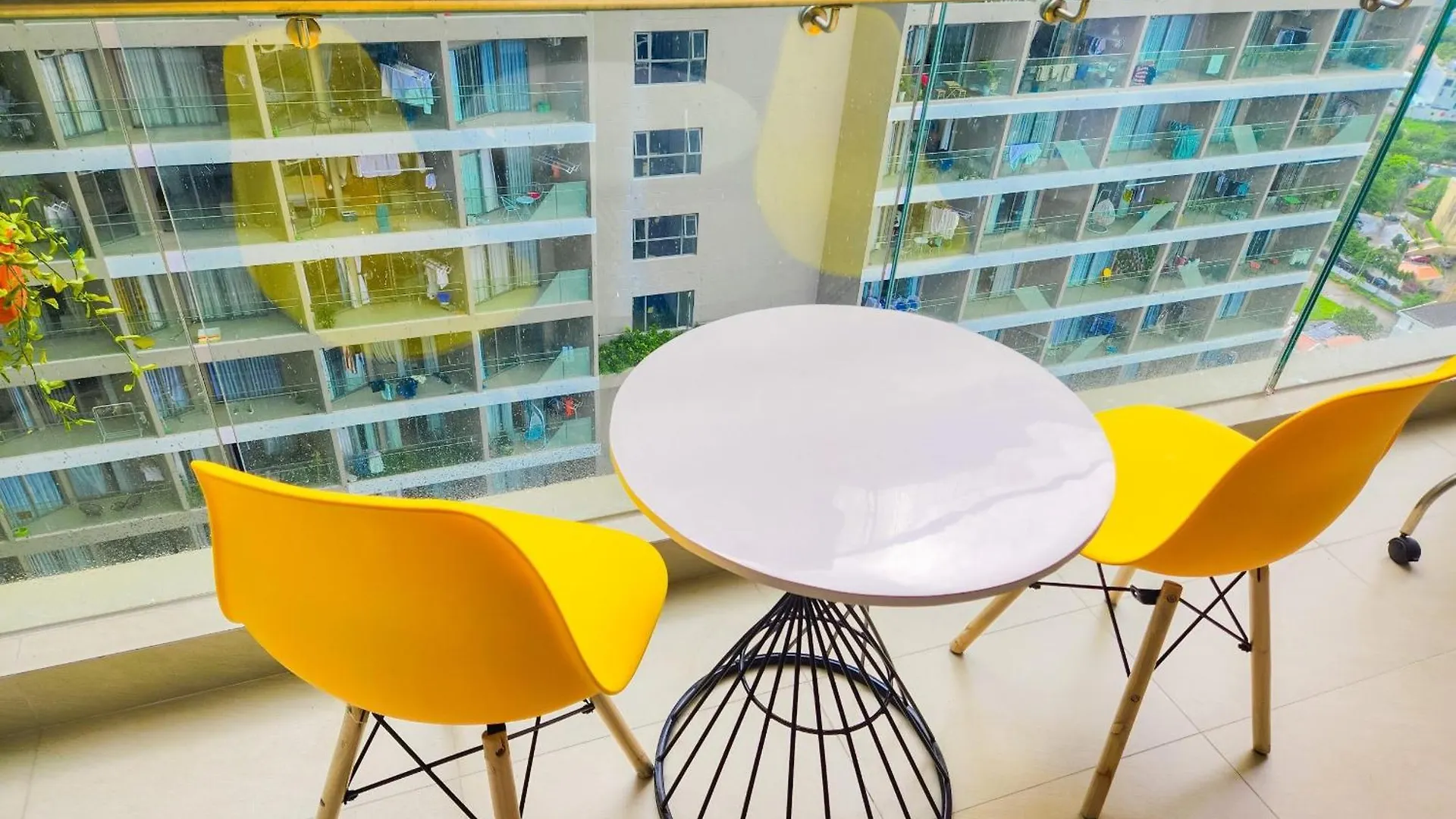 The Song Vung Tau Condotel: Beachfront 5-Star Apartment with Infinity Pool